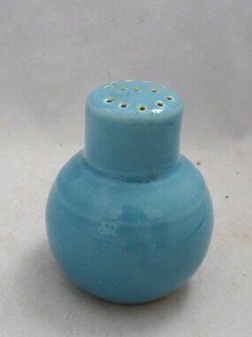 Vintage Mid Century Vernon Kilns California Ceramic Salt shaker aqua turquoise